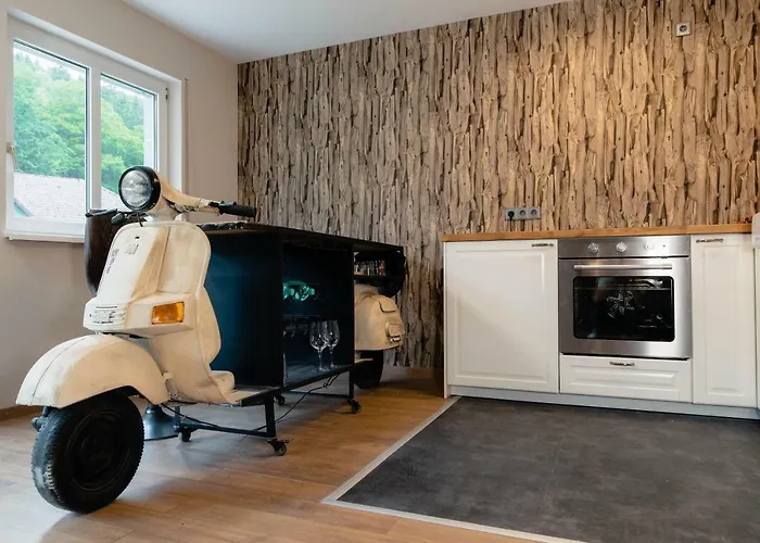 Apartment Schwarz Waldperle